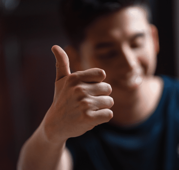 Man giving thumbs up. Credit Johan Godinez